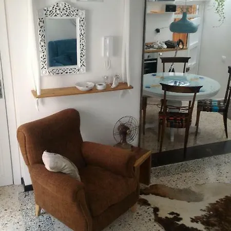 Casa vacanze Cortile Suez San Giovanni Gemini