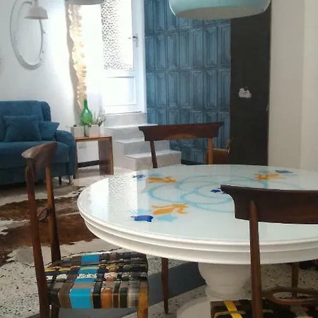 Casa vacanze Cortile Suez San Giovanni Gemini