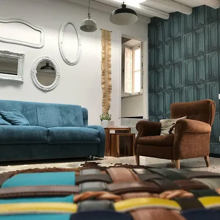 Cortile Suez San Giovanni Gemini