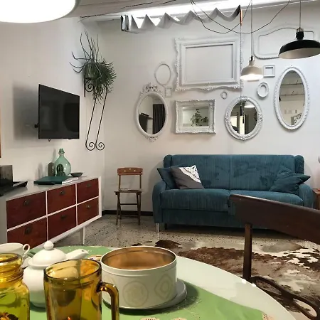 Cortile Suez Semesterbostad San Giovanni Gemini